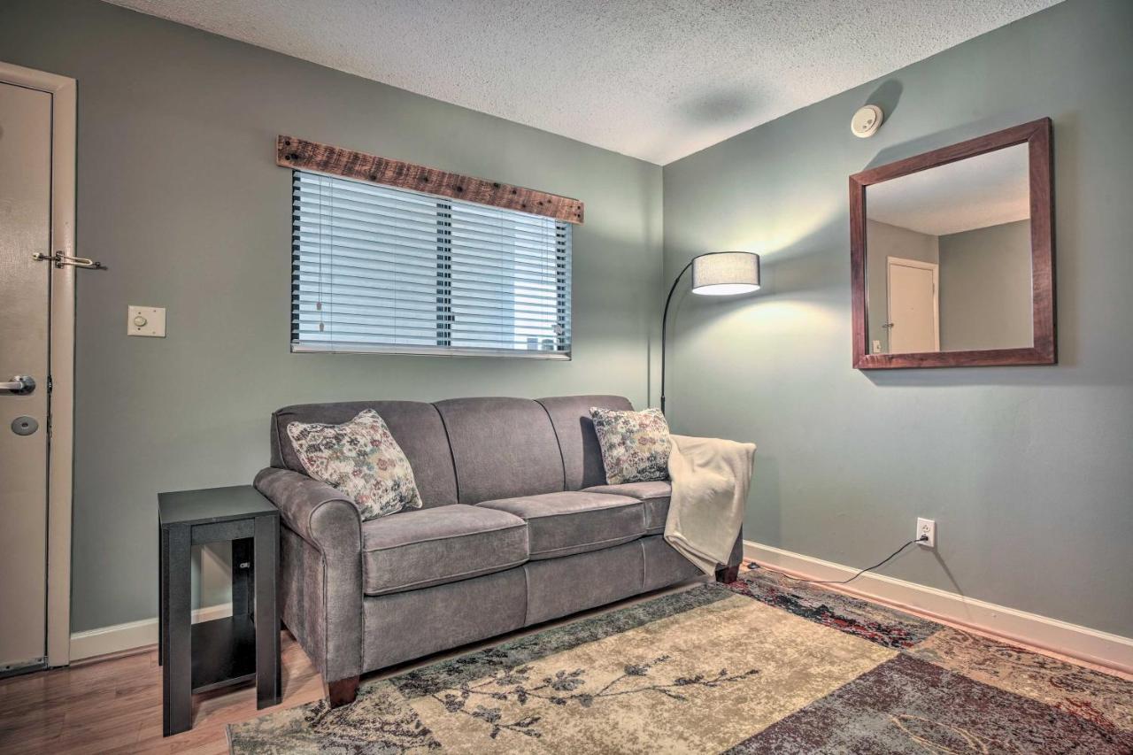 Cozy Downtown Gatlinburg Condo With Pool Access Zewnętrze zdjęcie